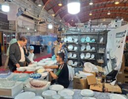 خرید جهیزیه از فروشگاه ها بهتر است یا از نمایشگاه جهیزیه؟